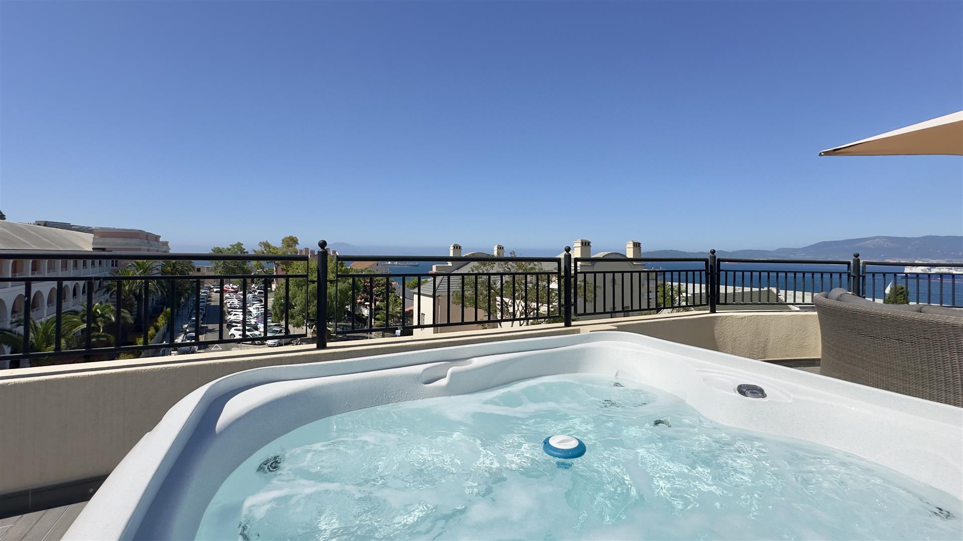  Image of Apartment - 3 Bedrooms - 2 Bathrooms for Rental in South District-Gibraltar, Image 27